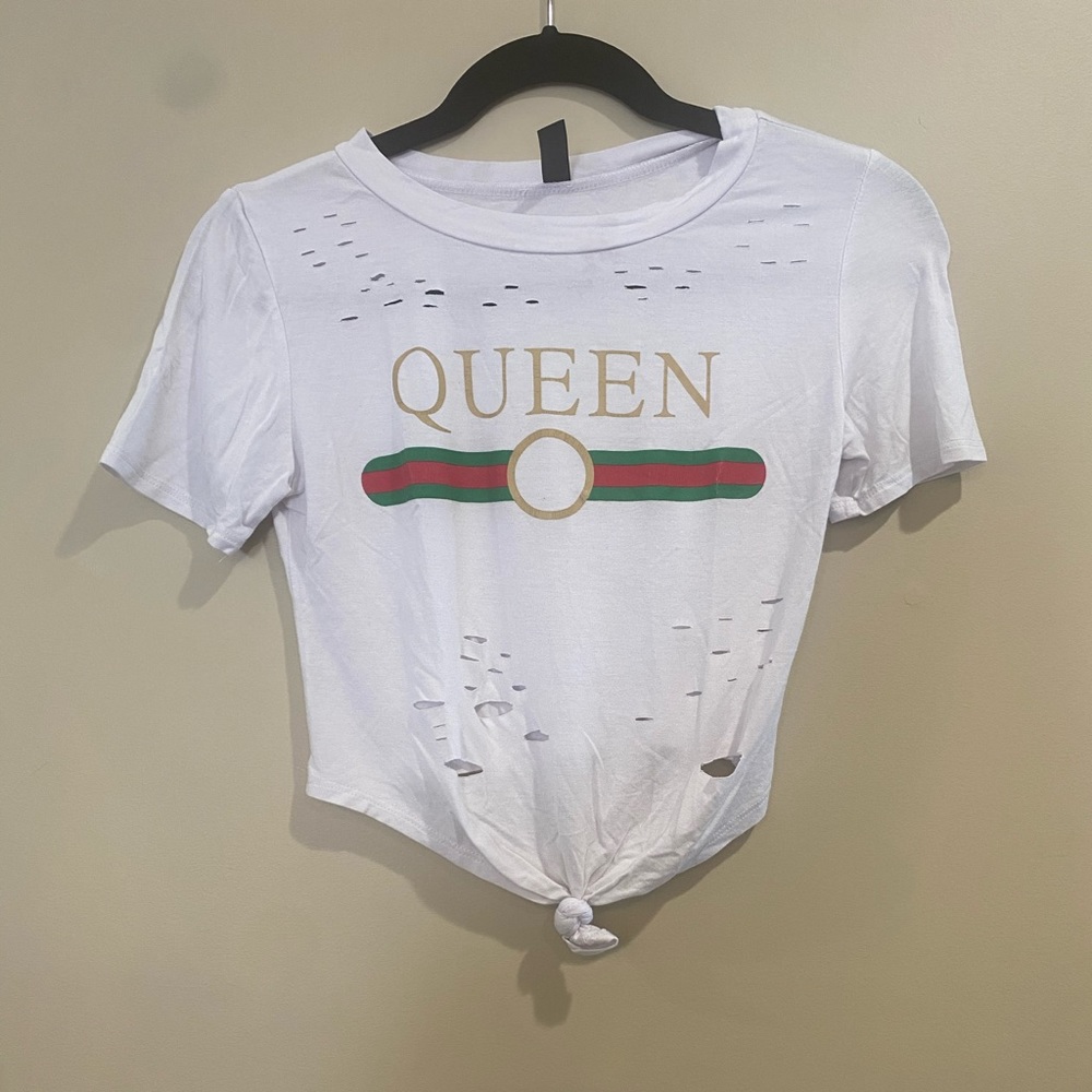 white knotted t-shirt